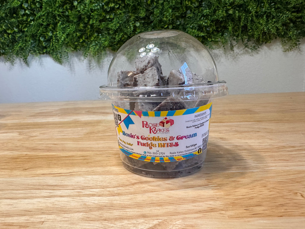 Rosie’s Cookies & Cream Fudge BITES with White Chocolate & Oreo Crumbs 5oz